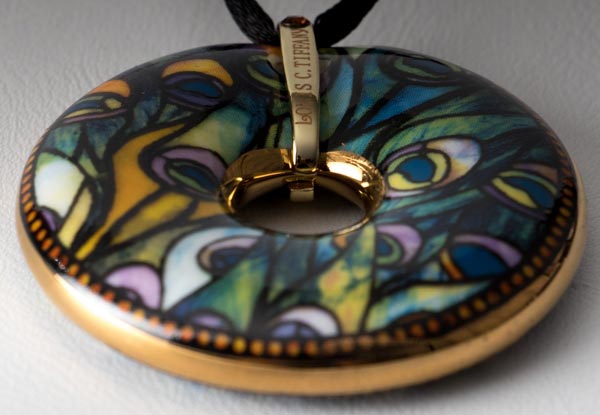 Tiffany Porcelain pendant : Peacock