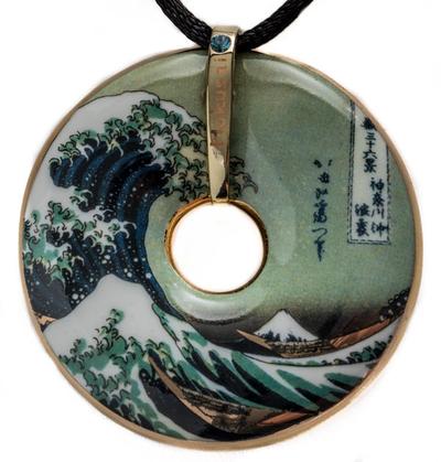 Pendentif en porcelaine Hokusai : La grande vague