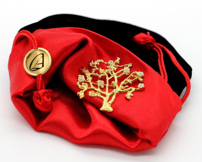 Jewellery pouch, red silk, black velvet, for the jewel after Vincent Van Gogh