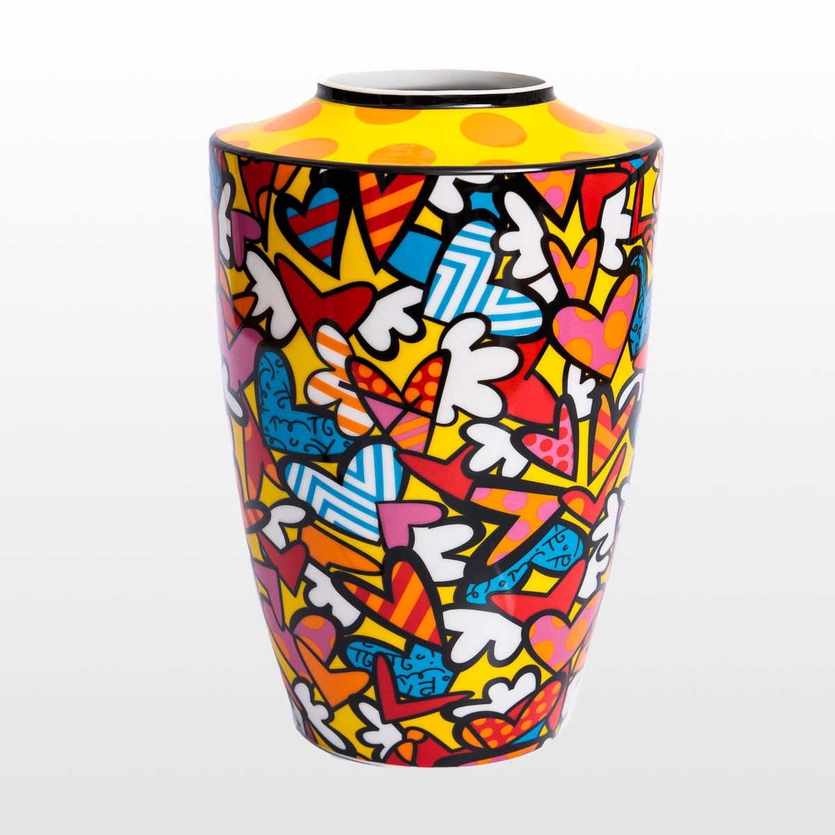 Romero Britto vase : All we need is love (detail 2)
