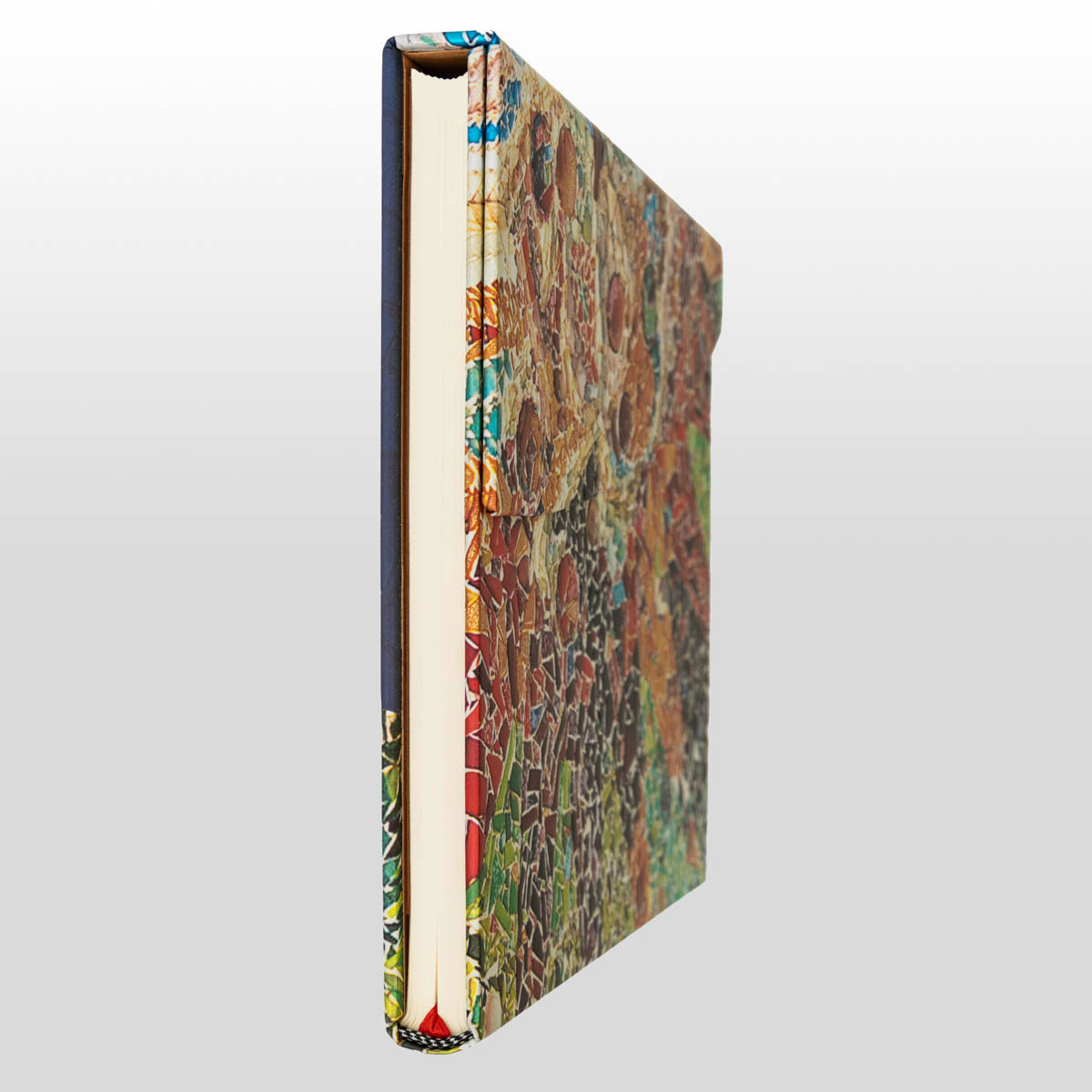 Paperblanks Journal diary - Gaudi’s Sun (detail 4)