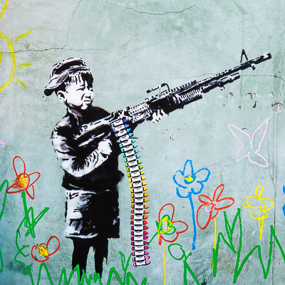 Lámina Banksy : The Crayola Shooter (Westwood, Los Angeles)