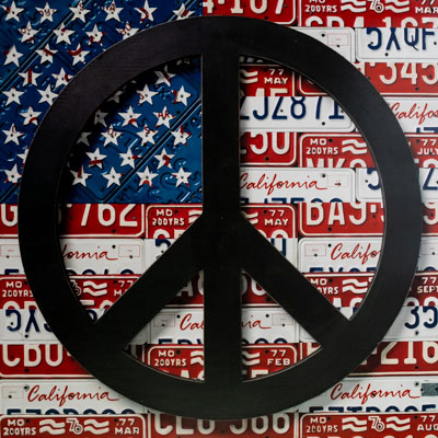 Lámina Aaron Foster : American Flag Peace Sign