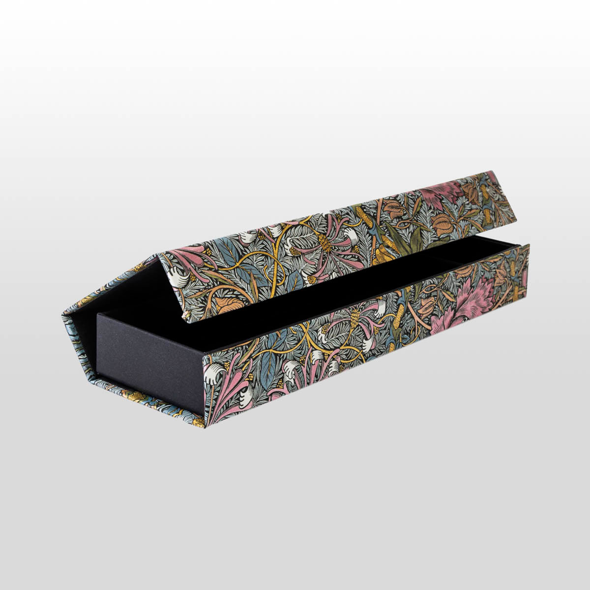 Paperblanks Pencil case - William Morris : Pink Honeysuckle (detail 2)