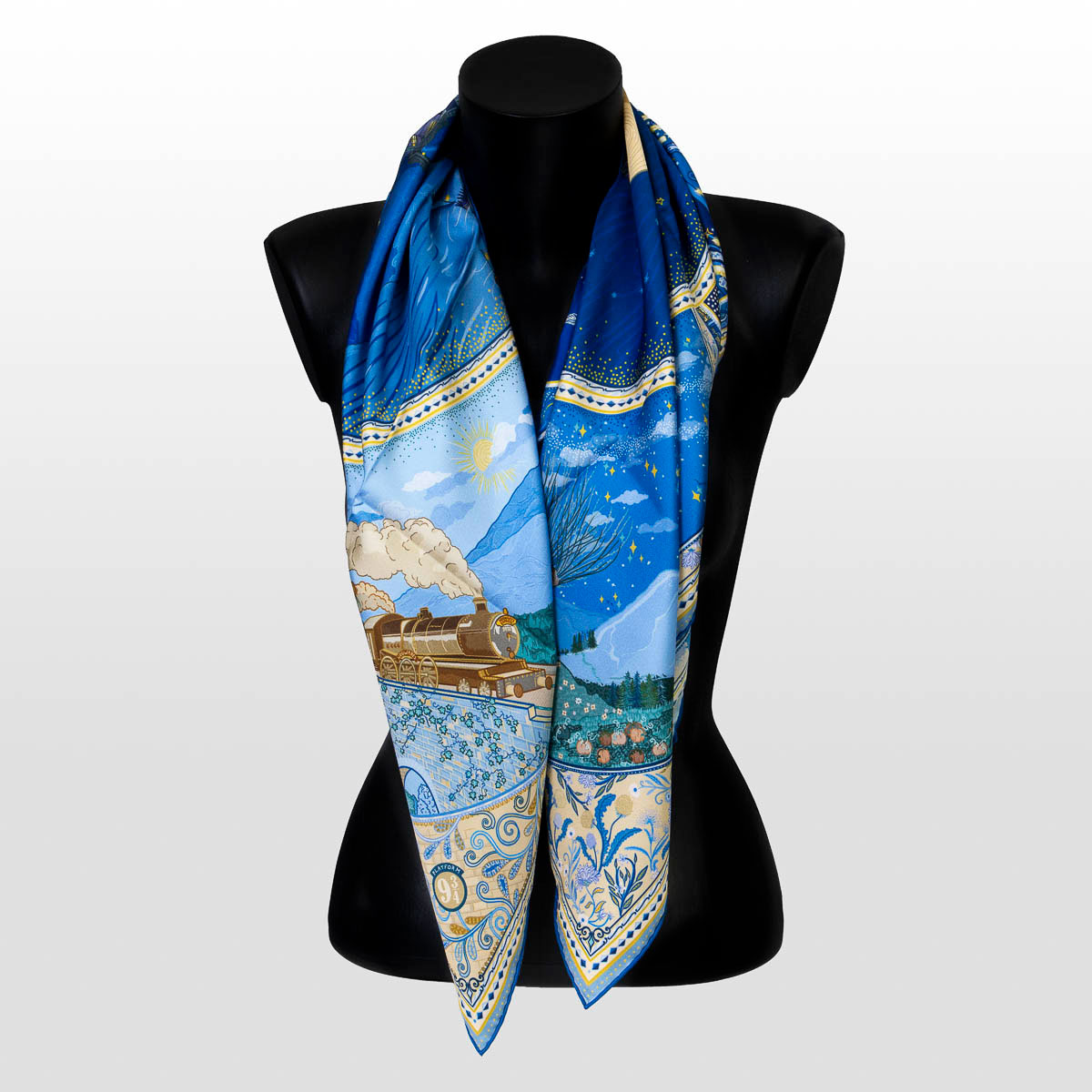 Silk square scarf Harry Potter - Arrival at Hogwarts(tying on the other diagonal of the scarf)